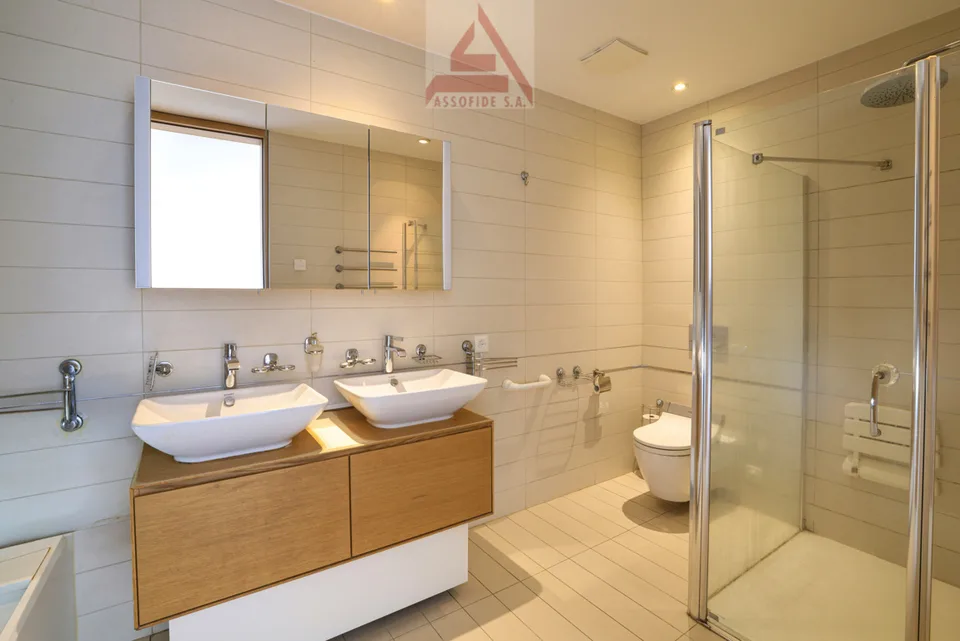 Bellissimo appartamento di 4.5 locali / Wunderschöne 4.5 - Zimmerwohnung – Foto 12 von 14