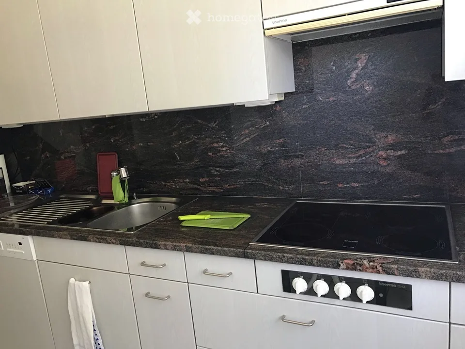 Appartamento di 3 locali ristrutturato con balcone a Embrach – disponibile da settembre 2026