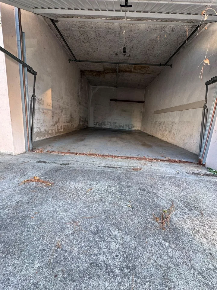 Bel appartement de 3,5 pièces situé au 4ème étage avec balcon et vu...