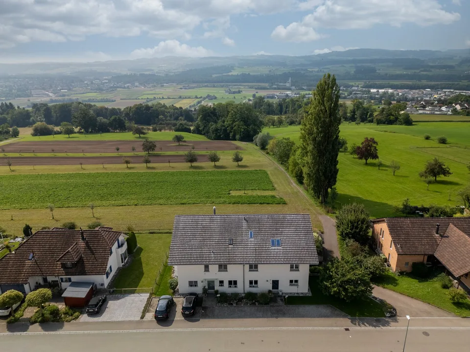 WEERSWILEN // Idillio familiare con vista panoramica e fornitura di energia sostenibile