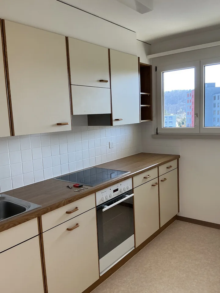 At a great residential location, bright and spacious!