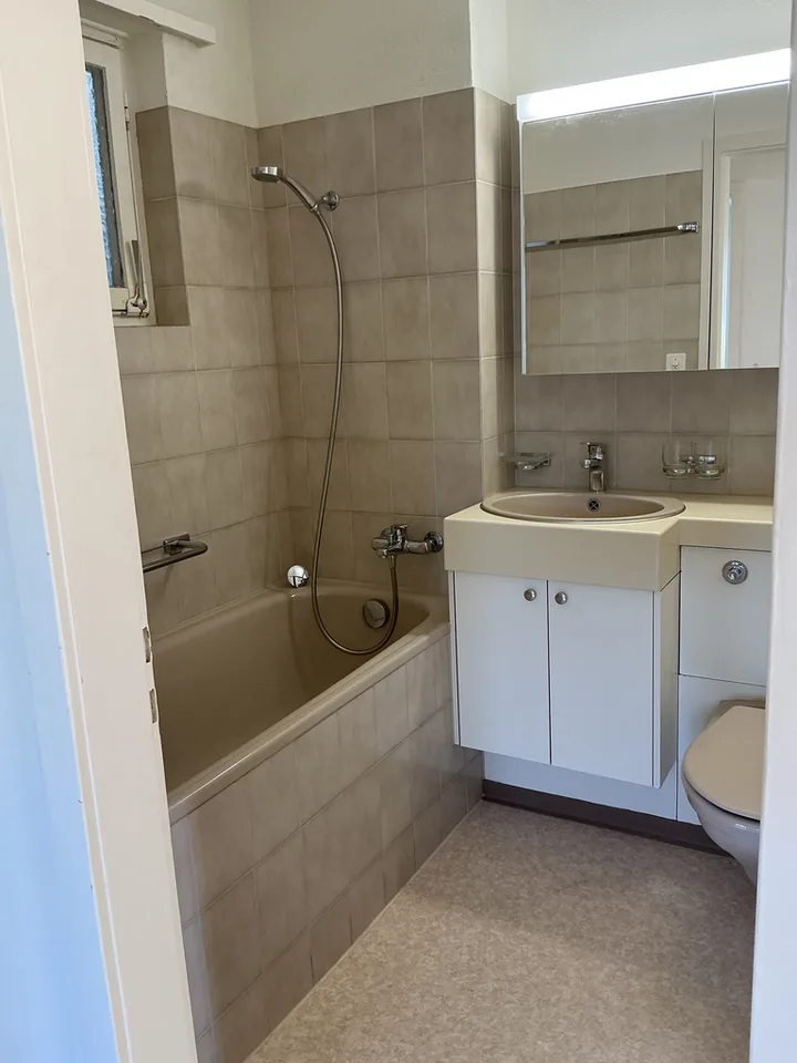 At a great residential location, bright and spacious!