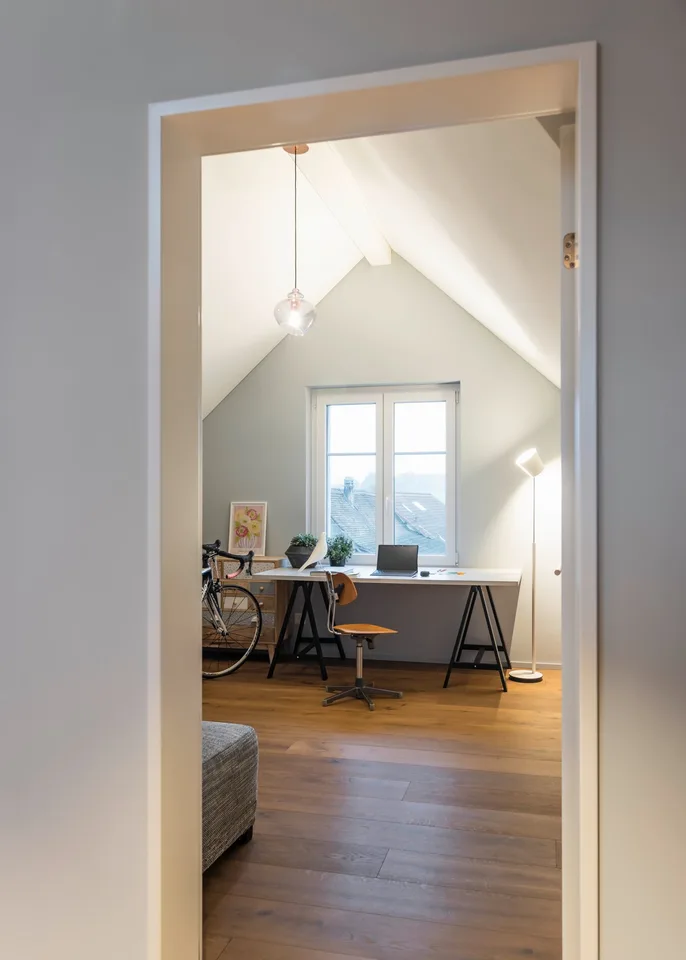 Penthouse au Sol avec Vue de Rêve qui Rencontre un Aménagement Intérieur Exclusif – photo 13 sur 18