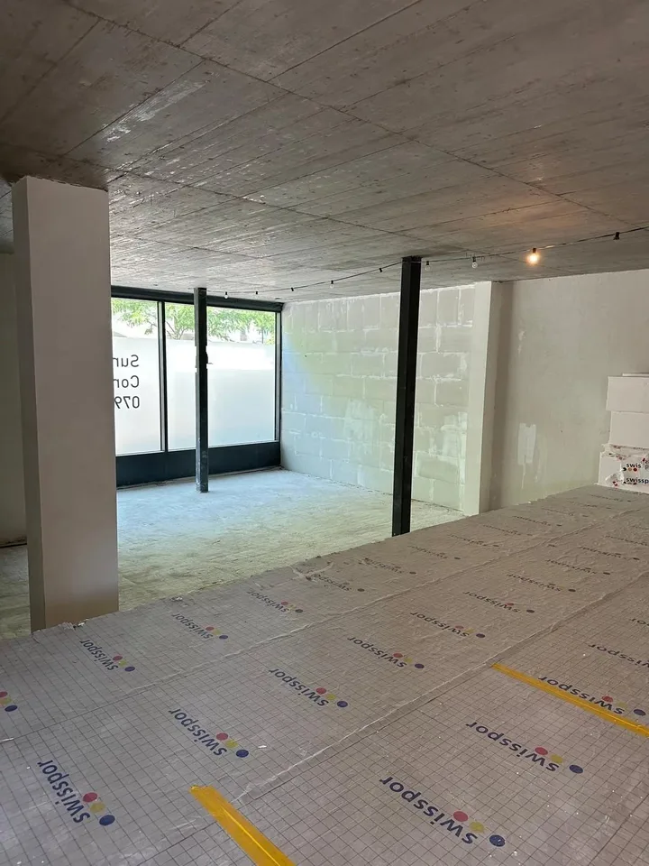 In vendita locale commerciale nel cuore di Sion – foto 7 di 13