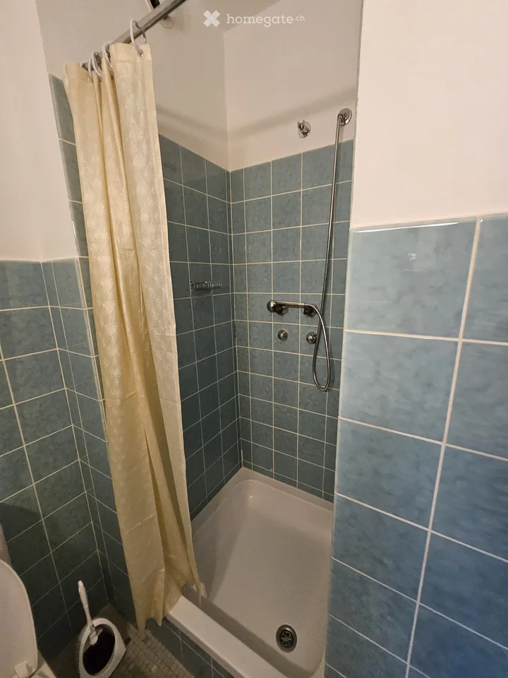 CHAMBRE MEUBLEE A LOUER A SIERRE