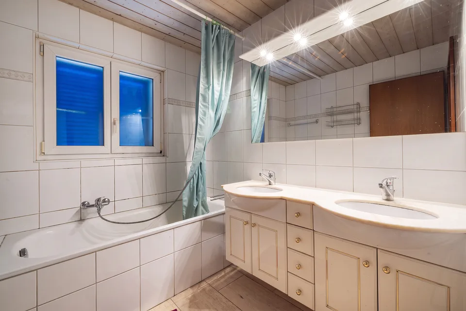 VILLA DI 4.5 LOCALI IN UN'OASI DI PACE – foto 11 di 19