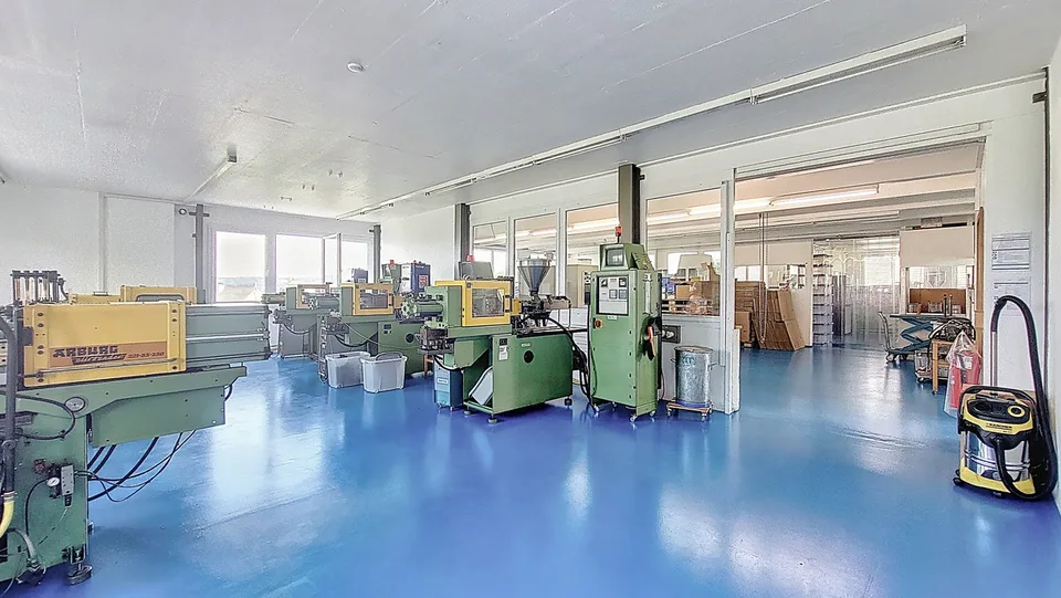 Gewerbliche / industrielle Räume in Cressier / FR