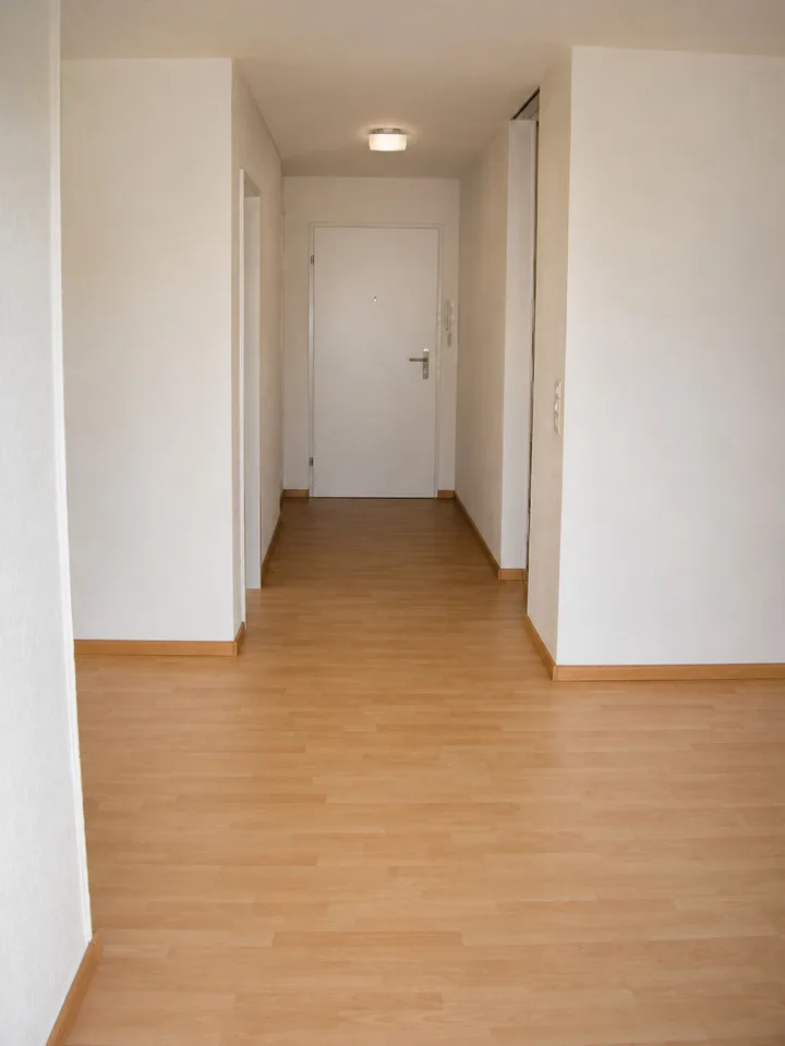 Appartement lumineux 4.5 pièces avec espace de jardin dans un quartier résidentiel calme