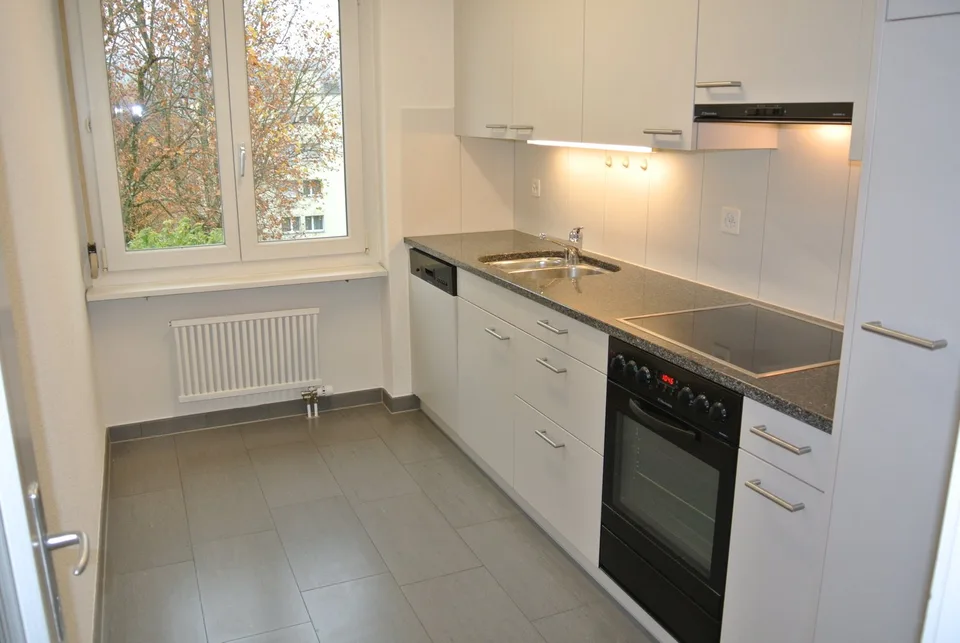 Schöne helle, 2,5 Zimmerwohnung
