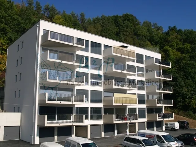 Appartement de 4.5 pièces au 5ème étage avec vue dégagée.