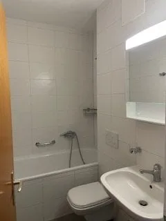 Rent in Sementina a 4.5-room apartment