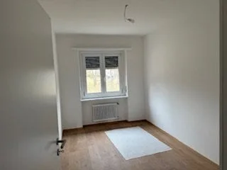 Rent in Sementina a 4.5-room apartment