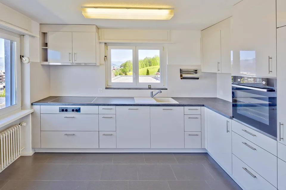 Zweifamilienhaus – erhöhte Lage, Weitblick, Seesicht – Foto 10 von 18