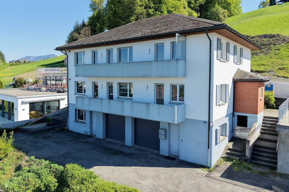 Zweifamilienhaus – erhöhte Lage, Weitblick, Seesicht – Foto 16 von 18