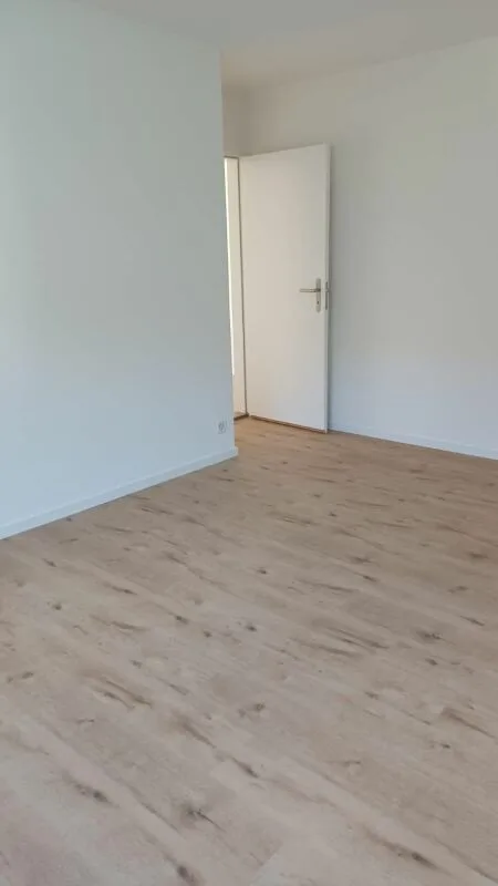 Appartement 3.5 pièces au rez-de-chaussée - Oberackerstrasse 4, 5113 Holderbank