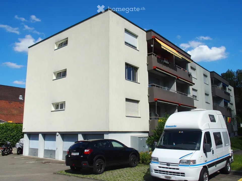 Attraktive 3,5-Zi.-Whg. im 1. OG., mit Blick in's Grüne, zentrumsnah