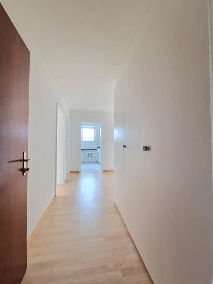 Top attraktive, aufgefrischte 3.5-Zimmerwohnung!