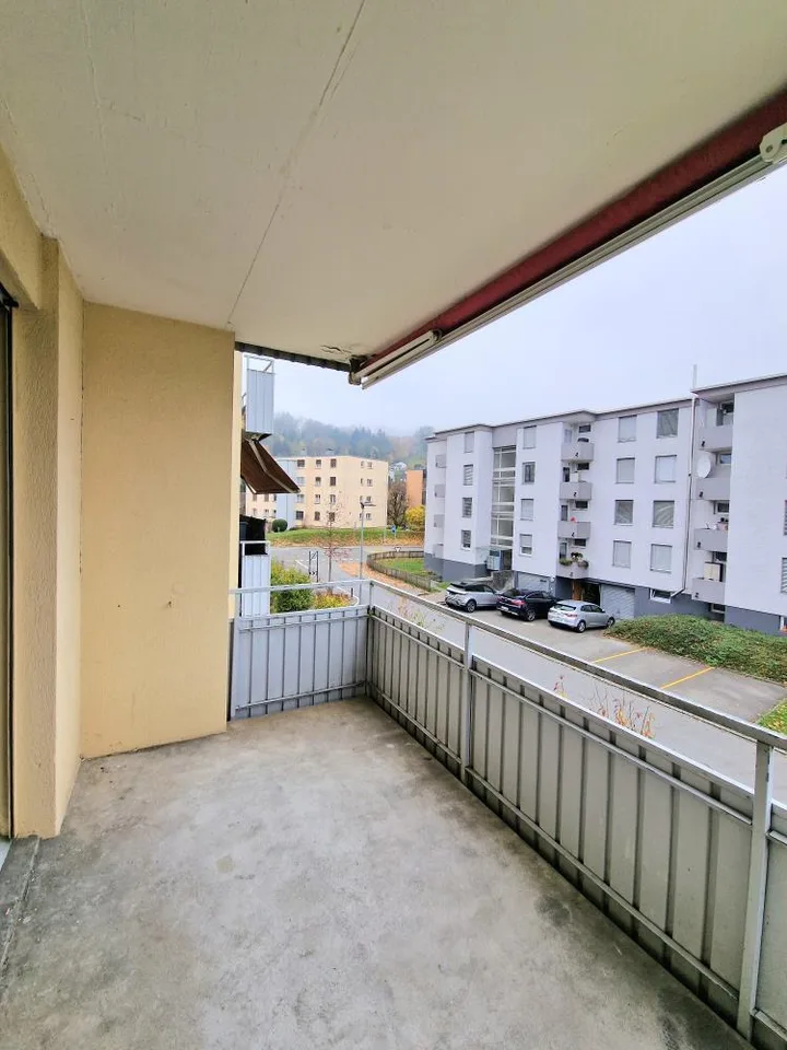 Top attraktive, aufgefrischte 3.5-Zimmerwohnung!