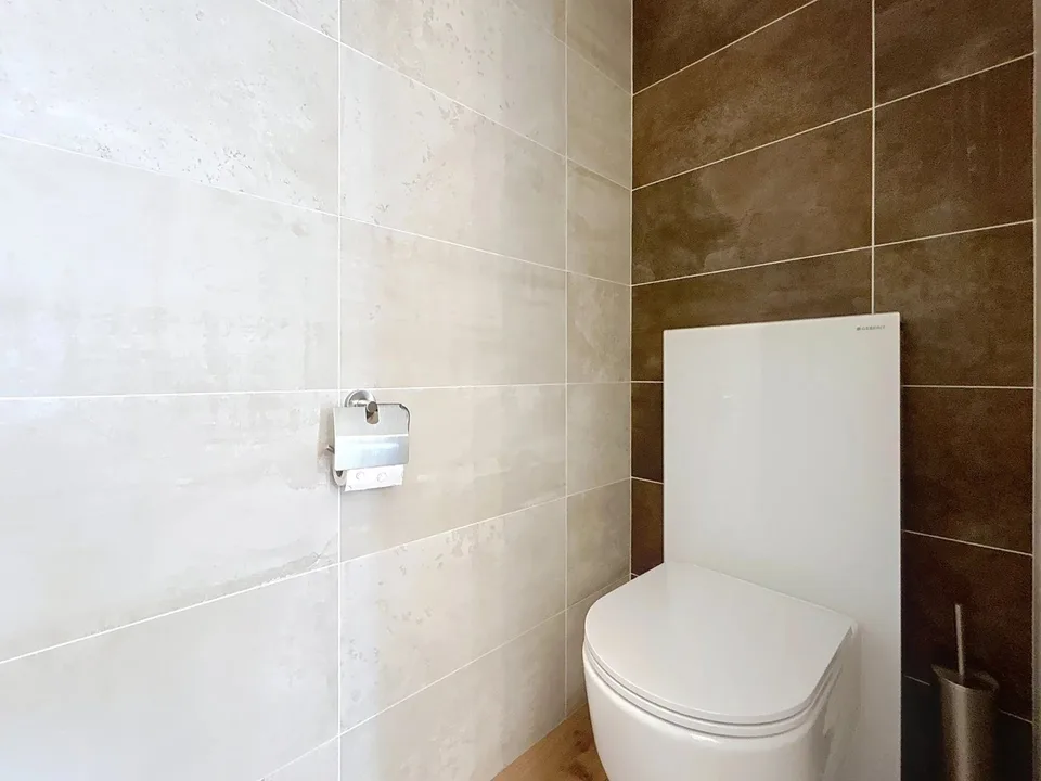 Appartement in Neuchâtel mit Seeblick und Alpenblick – Foto 7 von 9