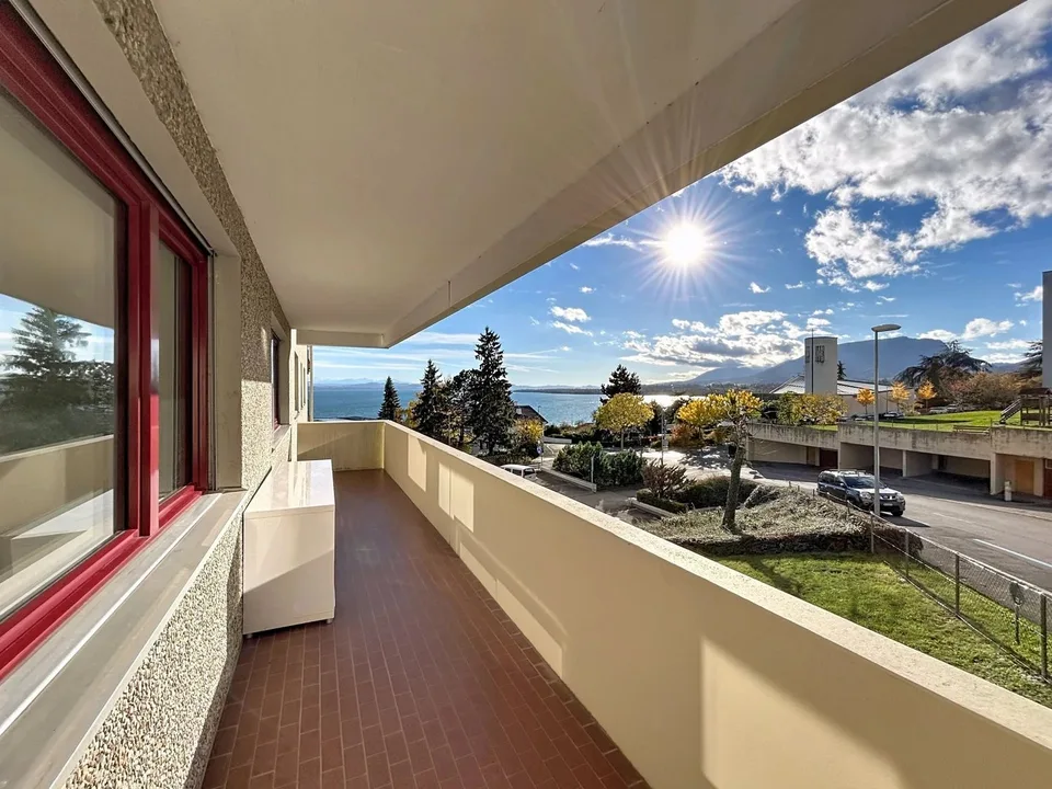 Appartement in Neuchâtel mit Seeblick und Alpenblick – Foto 9 von 9