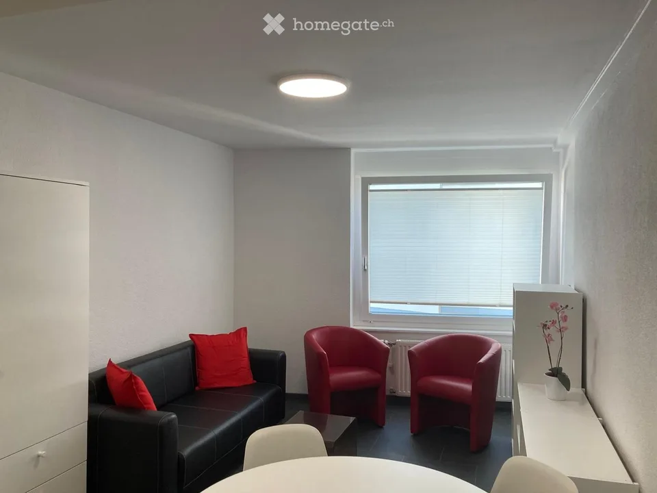 Charmanter 2.5-Zimmer-Wohnung mit Möbeln und Balkon in Montreux