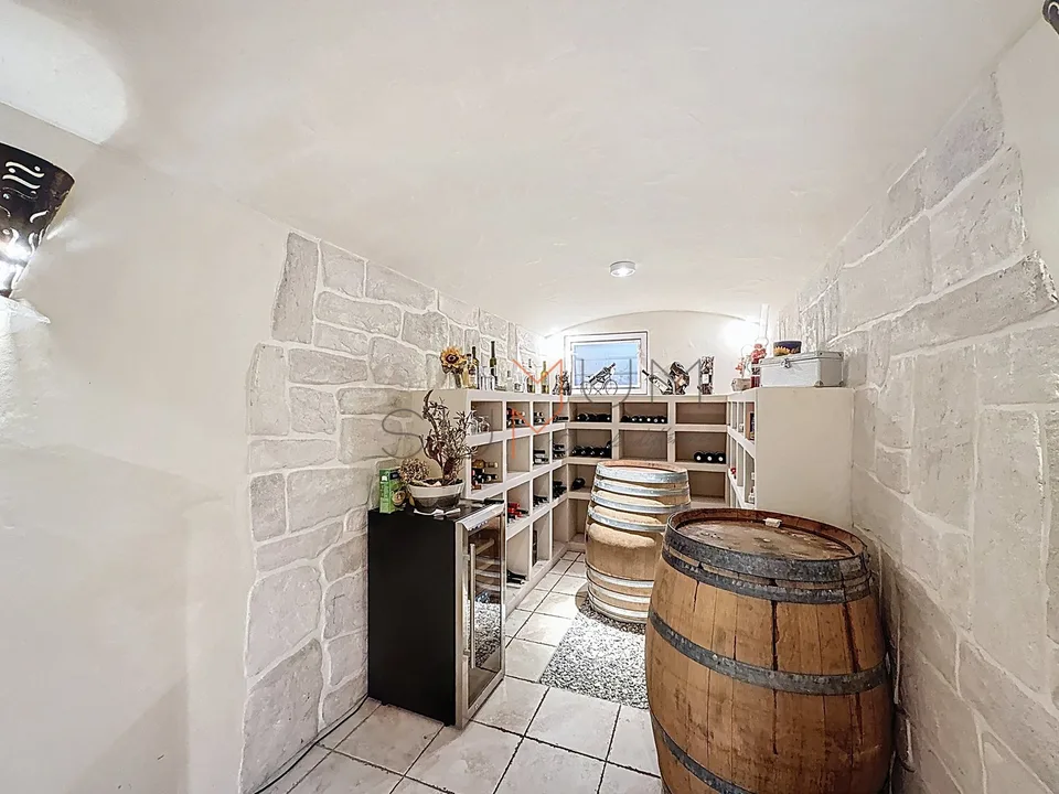 Einzelvilla mit 5,5 Zimmern, Pool und Doppelgarage in Ardon – Foto 17 von 19