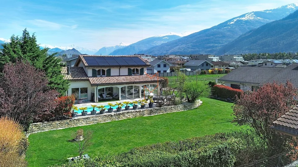 Ardon villa avec piscine sur 1'500 m²