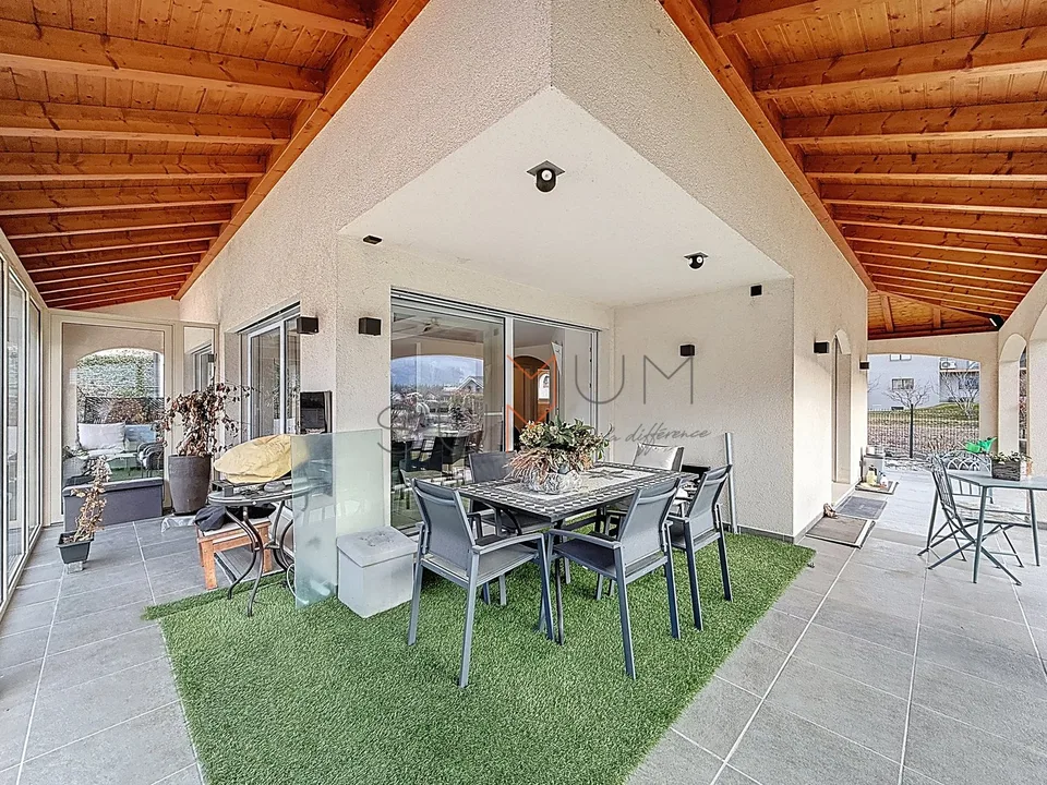 Einzelvilla mit 5,5 Zimmern, Pool und Doppelgarage in Ardon – Foto 19 von 19