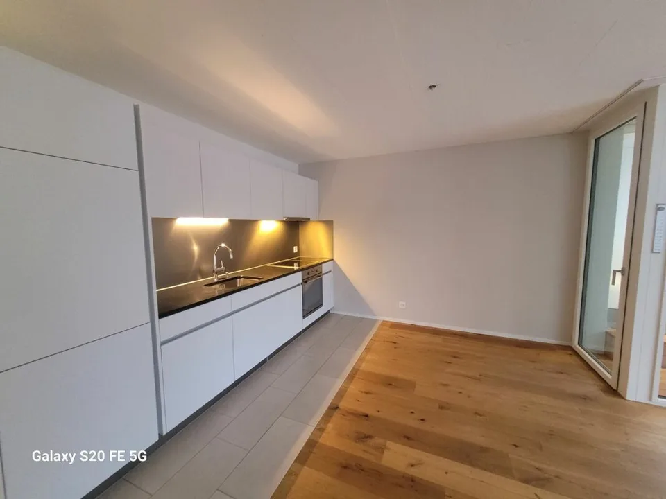 Charmante 3.5-Zimmerwohnung im 3. OG + 2.5-Zimmerwohnung mit Loggia im Erdgeschoss