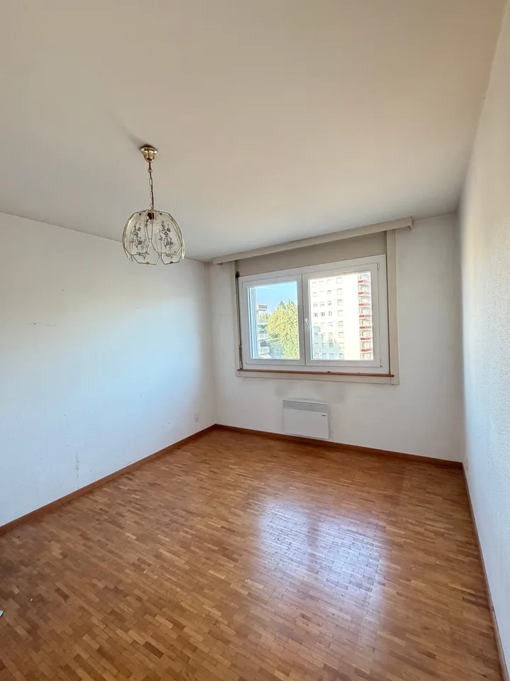 Appartamento con 4,5 stanze e balcone - Da ristrutturare secondo i tuoi desideri