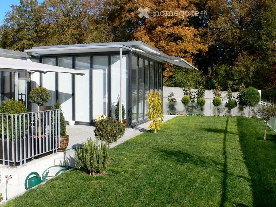 Exklusives Wohnen im Grünen – modernes Einfamilienhaus mit Winterga...