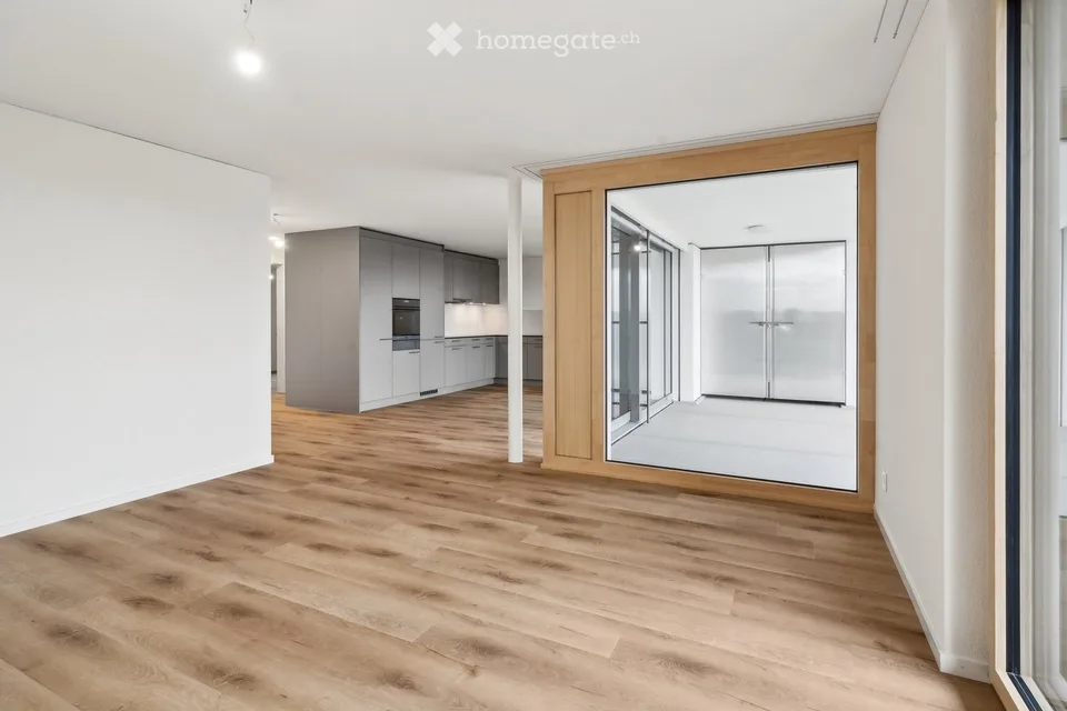 Premier location – Vivre au Sonnenberg : Appartement moderne 5,5 pièces avec grande surface extérieure