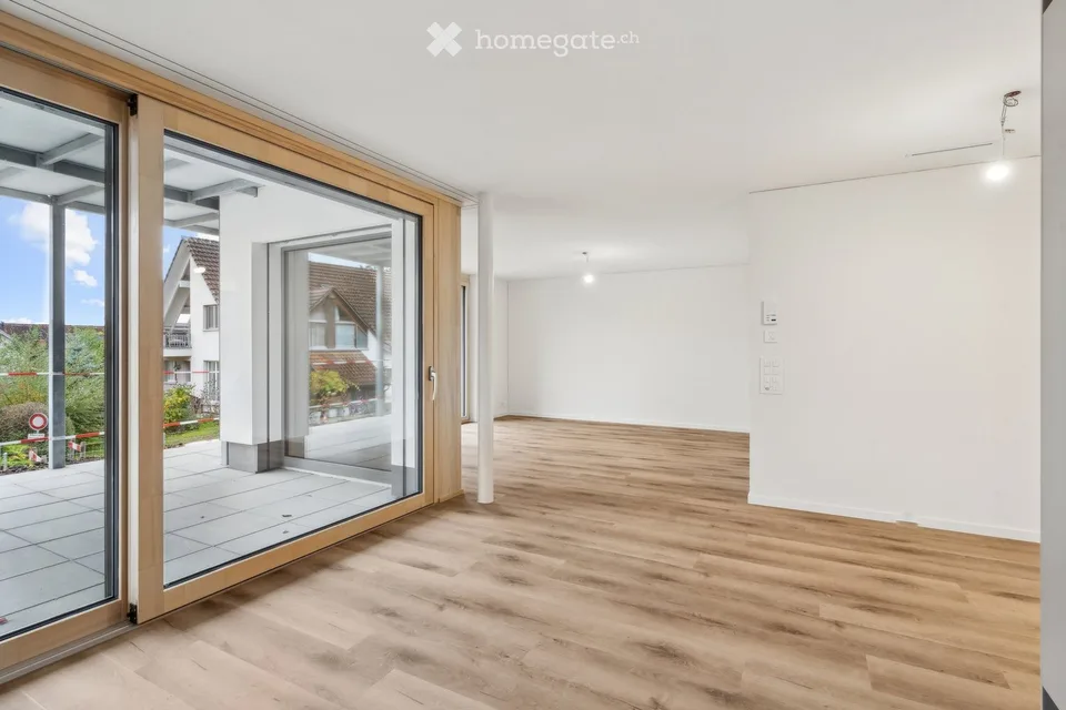 Premier location – Vivre au Sonnenberg : Appartement moderne 5,5 pièces avec grande surface extérieure