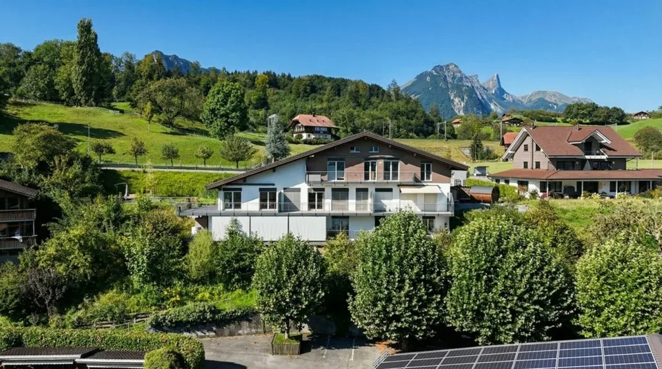 Moderne Dachgeschosswohnung mit spektakulärer Aussicht – Foto 13 von 14