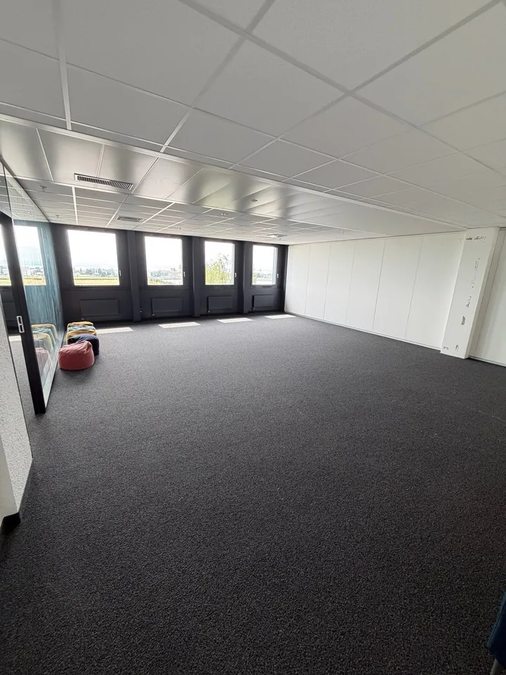 Votre future surface commerciale vous attend !
