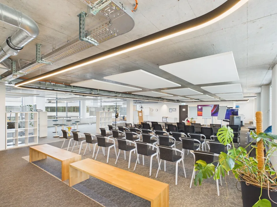 Rénovation complète et meublé au 5e étage — à partir de 358 m² - bureau haut de gamme entièrement rénové disponible immédiatement – photo 29 sur 30