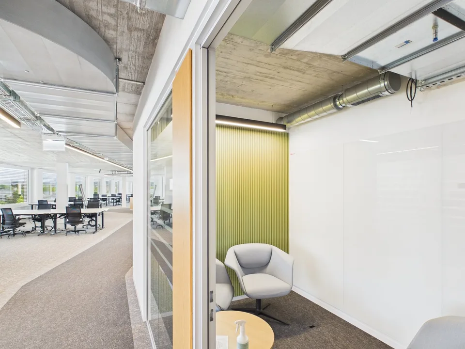 Rénovation complète et meublé au 5e étage — à partir de 358 m² - bureau haut de gamme entièrement rénové disponible immédiatement – photo 20 sur 30
