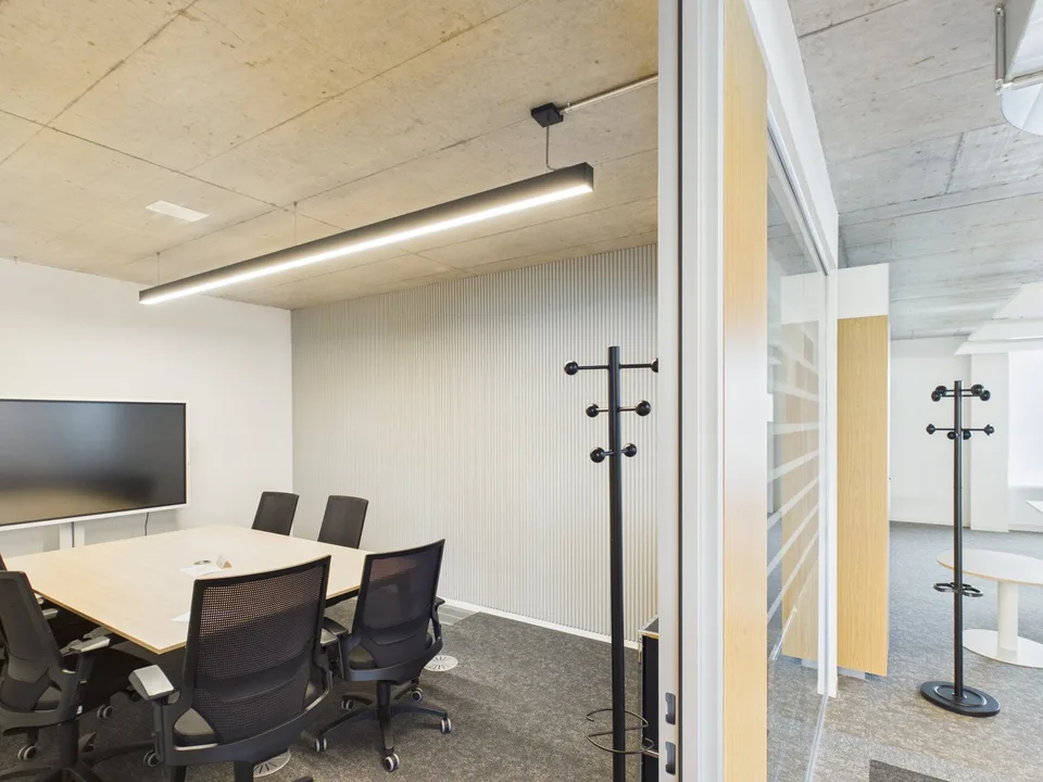 Rénovation complète et meublé au 5e étage — à partir de 358 m² - bureau haut de gamme entièrement rénové disponible immédiatement – photo 30 sur 30