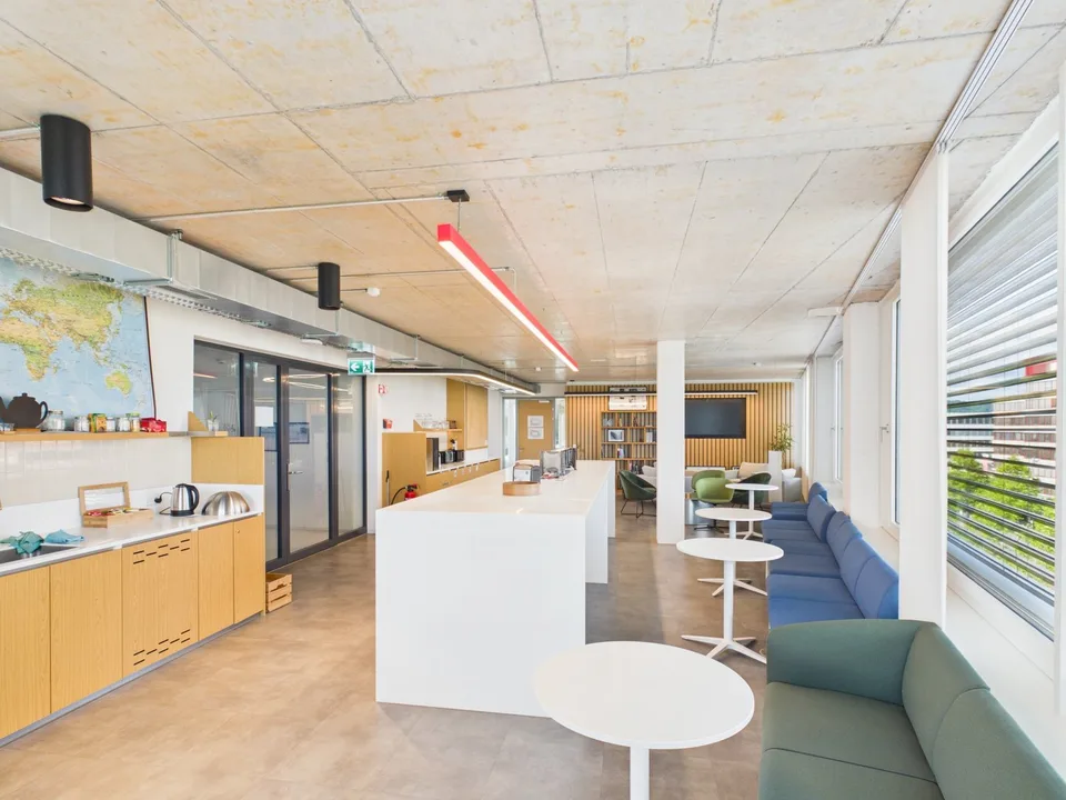 Rénovation complète et meublé au 5e étage — à partir de 358 m² - bureau haut de gamme entièrement rénové disponible immédiatement – photo 25 sur 30