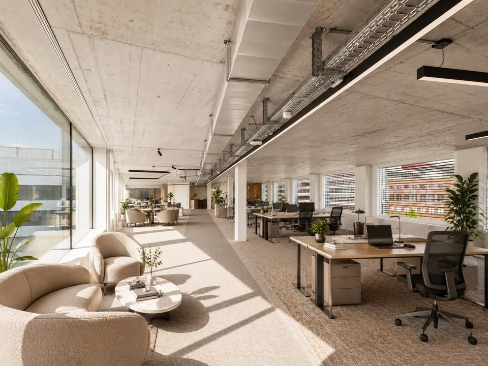 Rénovation complète et meublé au 5e étage — à partir de 358 m² - bureau haut de gamme entièrement rénové disponible immédiatement – photo 15 sur 30