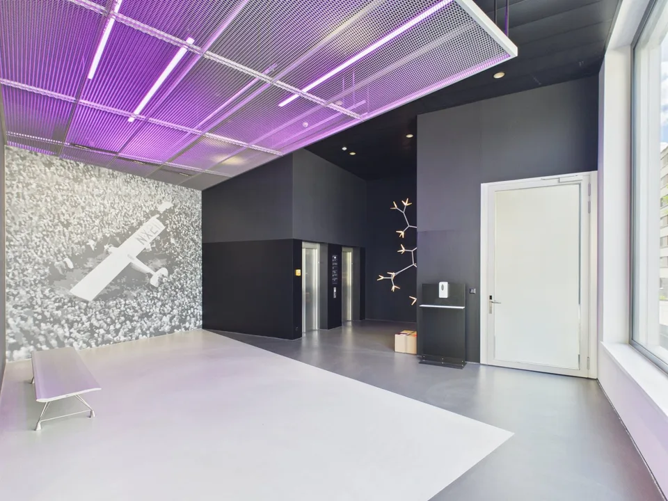 Ristrutturazione completa e arredato al 5° piano — da 358 m² - ufficio di alta gamma completamente ristrutturato disponibile immediatamente