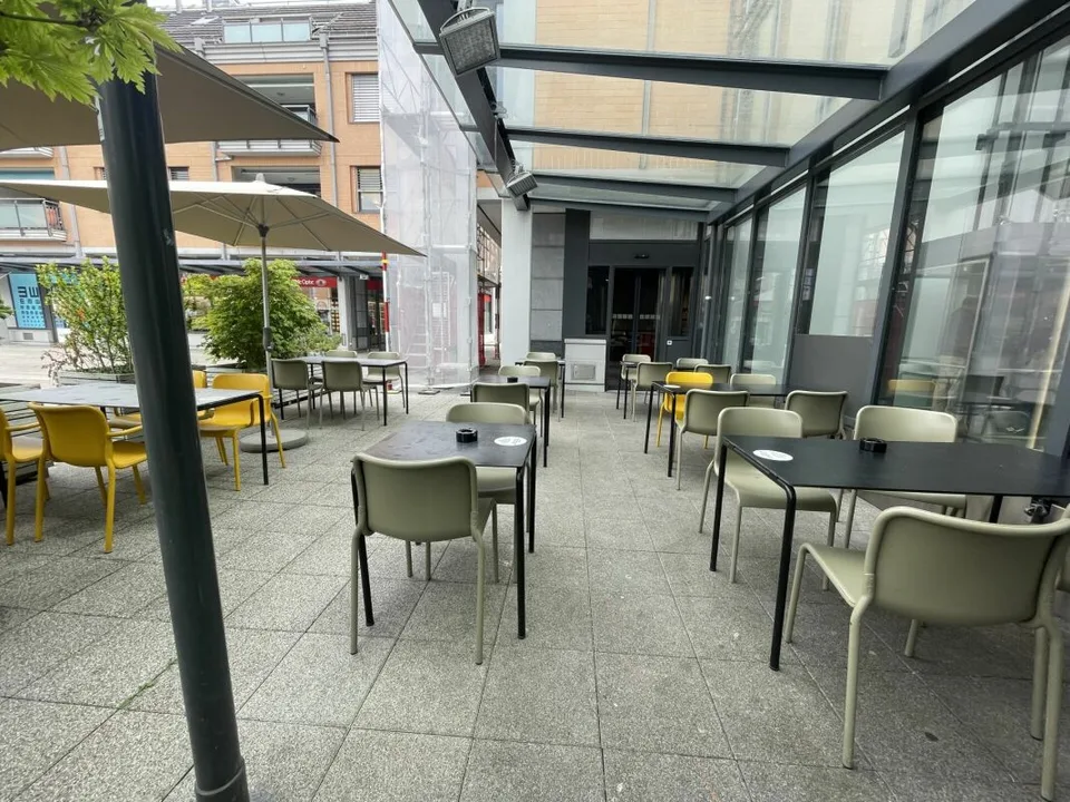 Spazio di gastronomia attraente con terrazza esterna in posizione centrale a Weinfelden