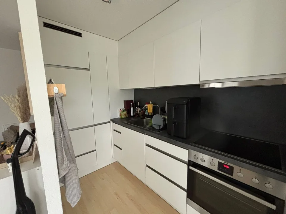 Helle 2.0-Zimmerwohnung mit Erker