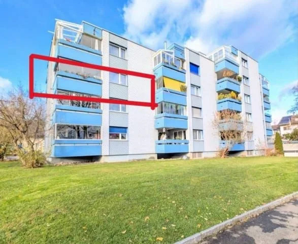 Charmante 4.5-Zimmer-Wohnung mit Balkon in Gossau ZH