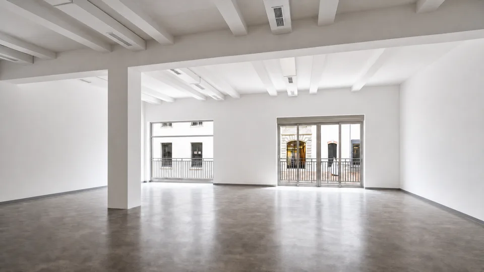 Commercial Arcade in the Heart of Flon - 111m2