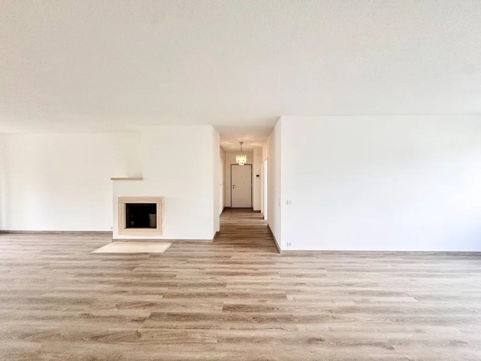 3777 - HELLES DOPPELWINKELWOHNUNG – AUCH ALS ZWEITWOHNSITZ GEEIGNET – COLLINA D'ORO