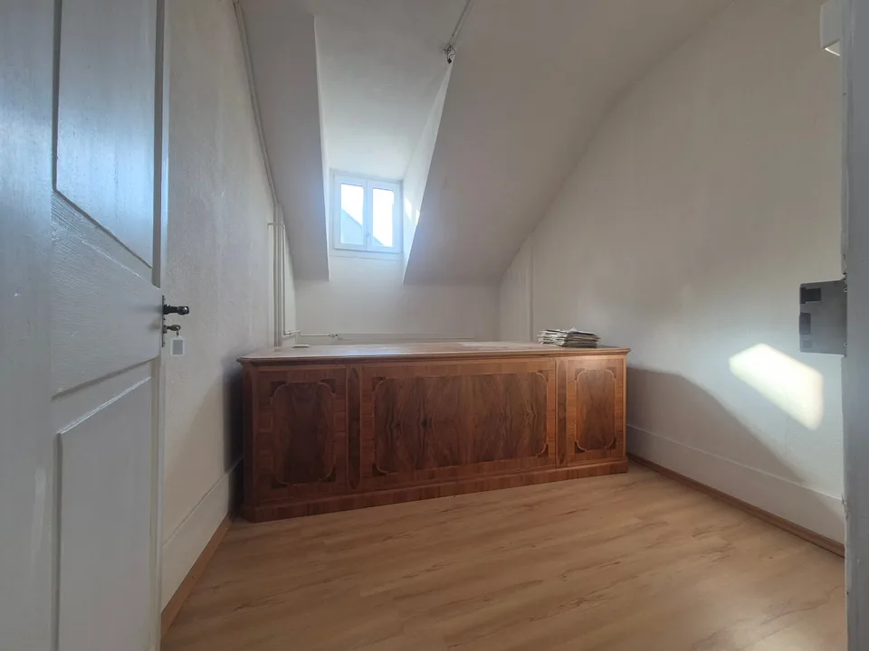 Stadt St. Gallen - beim Marktplatz - attraktives Dachbüro / -Atelier