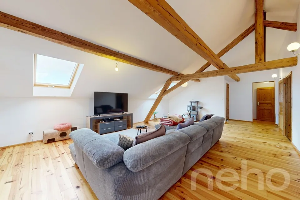 Martigny-Combe: Großes Dorfhaus mit 2 Apartments und Blick