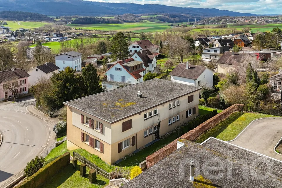 Edificio con 4 appartamenti in vendita a Porrentruy