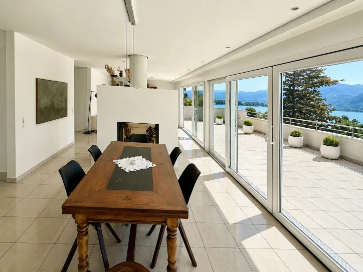 Residenza secondaria - Attico con magnifica vista lago in zona molto tranquilla